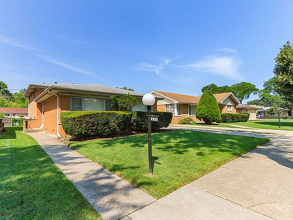 2nd image of 9234 Luna Ave