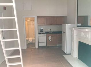 2125 Walnut St APT 1F, Philadelphia, PA 19103