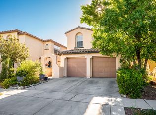 1930 Towering Pines St, Las Vegas, NV 89135