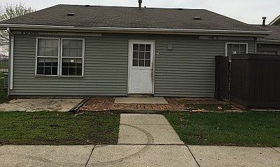1st image of 8 Fernwood Dr #A