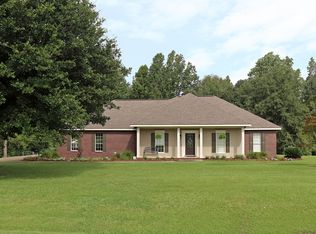 43 Azalea Trl, Purvis, MS 39475