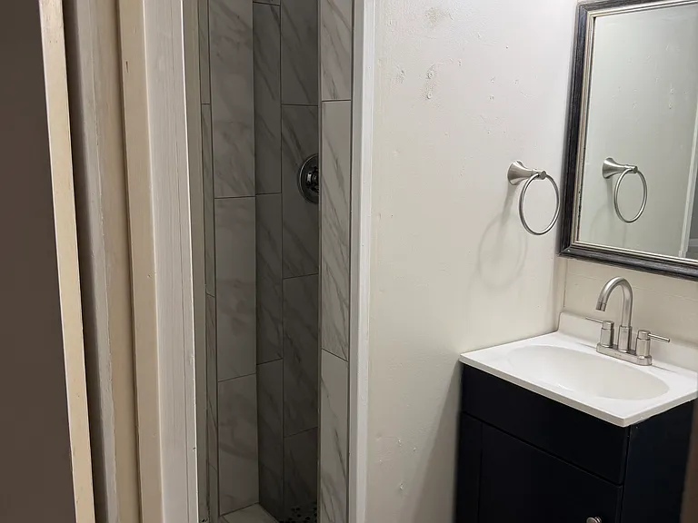 3208 Duval St #1 — Photo 7