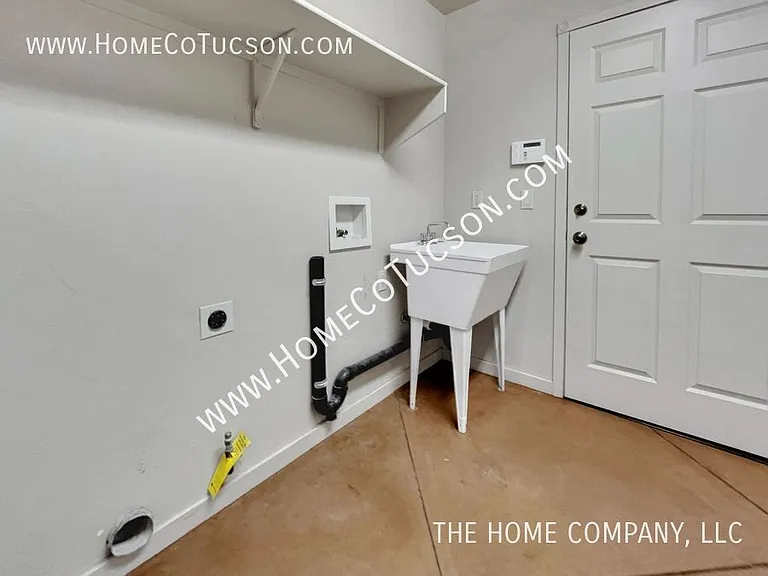 12235 E Horsehead Rd — Photo 31