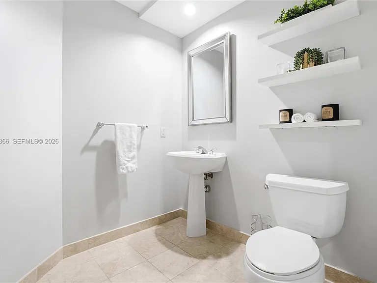 801 Brickell Key Blvd #707 — Photo 11