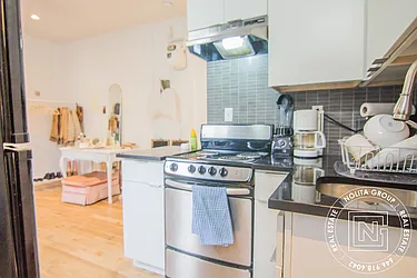 Rented by Nolita Group