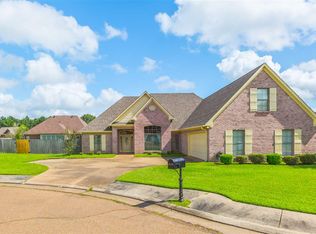 106 Cherokee Trl, Clinton, MS 39056