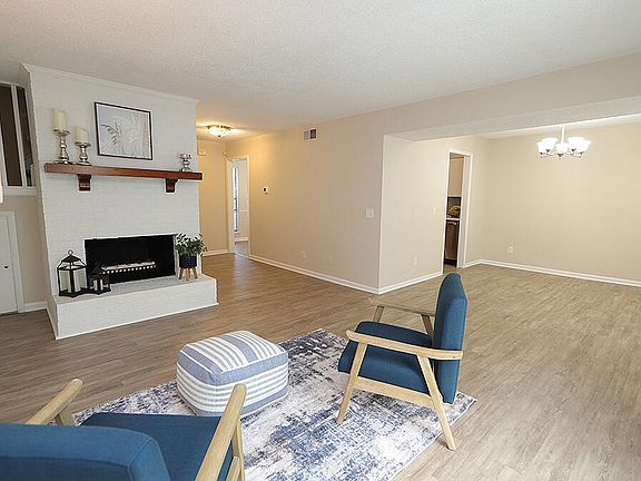 5th image of 3959 Wendy Ln