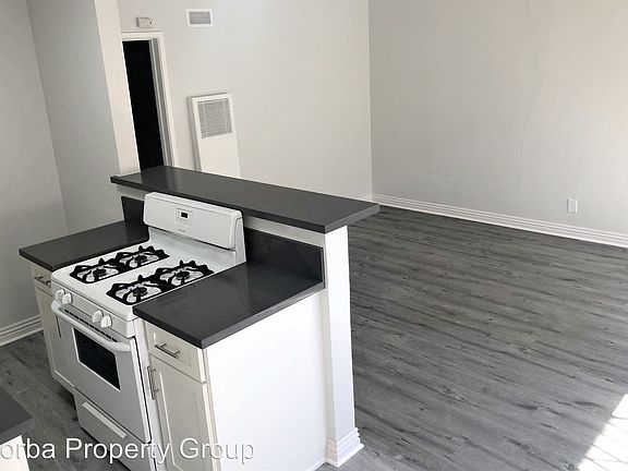 3rd image of 500 Saint Louis Ave APT 2