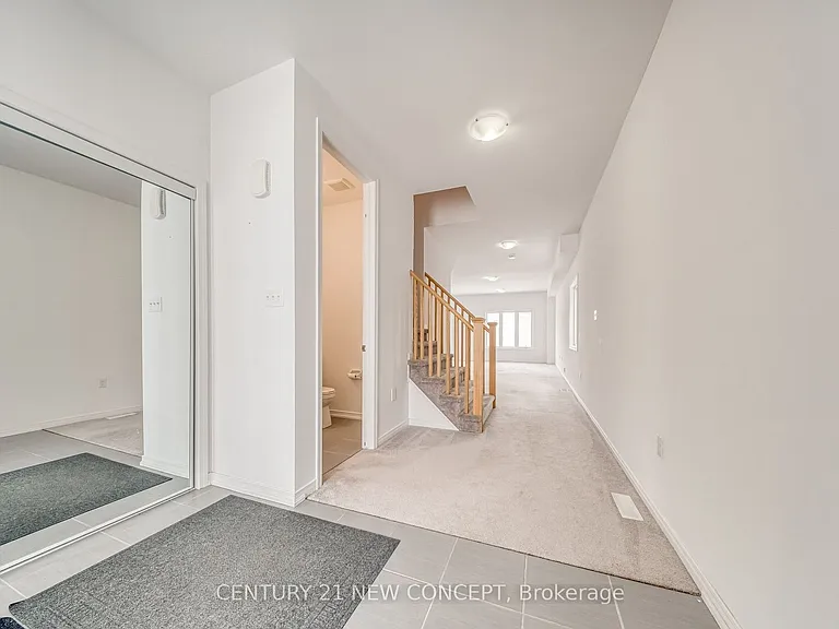 170 Diana Dr — Photo 4