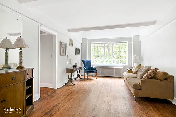 Sold by Sotheby's International Realty | media 1