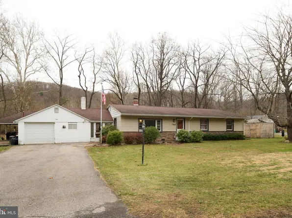 744 Runville Rd, Bellefonte, PA 16823
