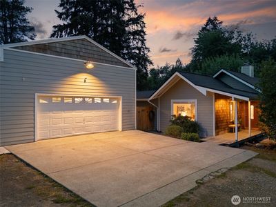 6096 E Collins Road, Pt Orchard, WA, 98366