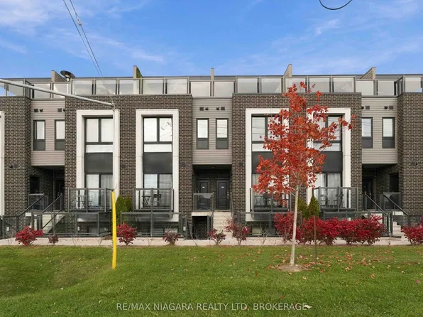 6065 McLeod Rd, Niagara Falls, ON