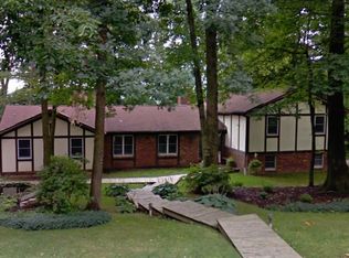 68 Azalea Dr, Hershey, PA 17033