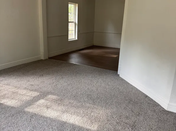 109 W Edgewood Ave, Crane, MO 65633