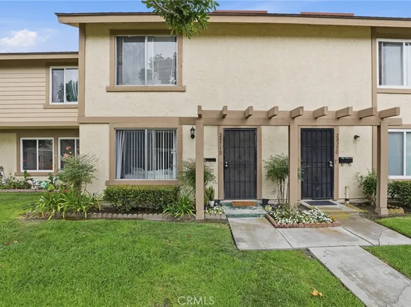 2971 Bradford Pl APT D, Santa Ana, CA 92707