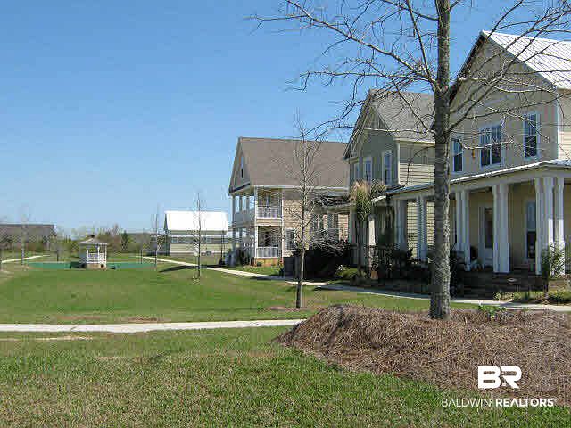 1st image of 18 Snapdragon Ln