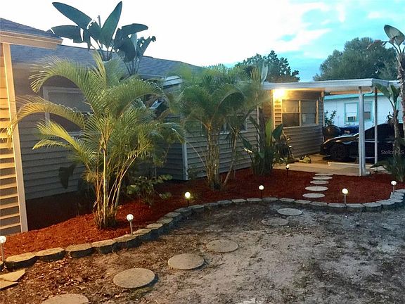 2nd image of 6718 Kingswood Dr N