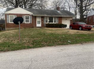 9456 Bagley Dr, Saint Louis, MO 63136