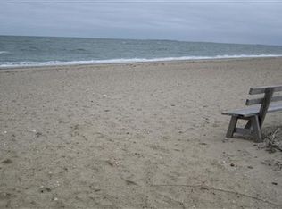 100 County Rd, Vineyard Haven, MA 02557