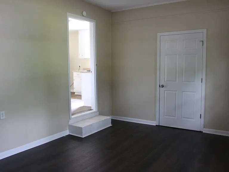2523 Beachview Dr — Photo 5