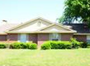 1722 Carrington Dr, Glenn Heights, TX 75154