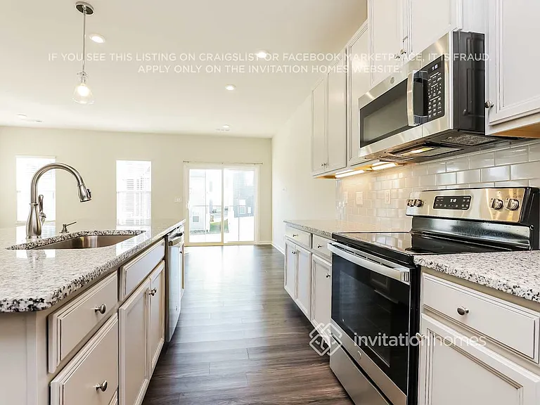 452 Killarney Park — Photo 5