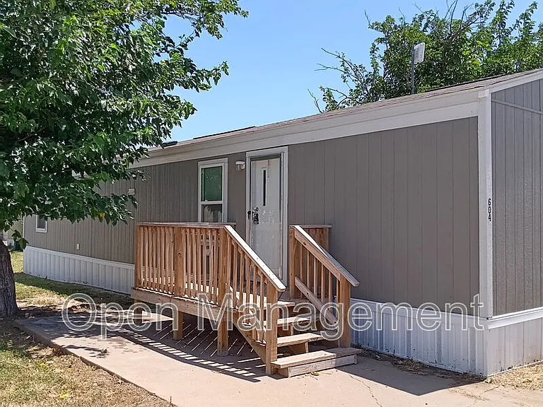 2501 Martin Luther King Blvd #604 — Photo 3