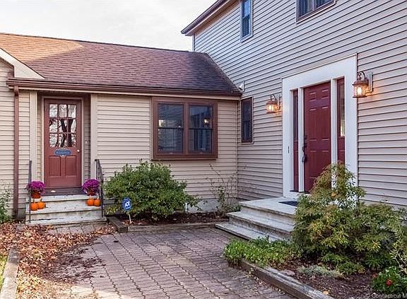 Welcome to 17 Maple Drive