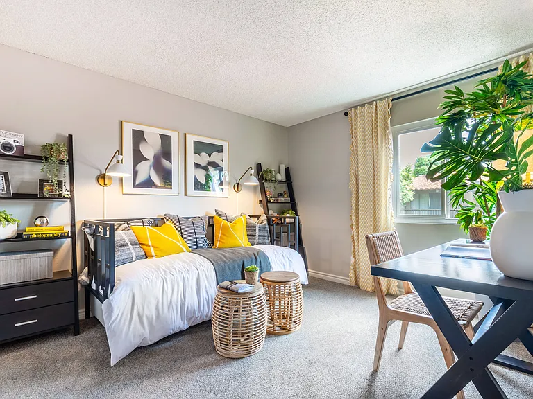 CASA GRANDE APARTMENT HOMES — Photo 30