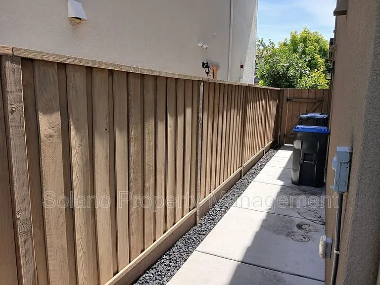 1284 Warmth Ct — Photo 15