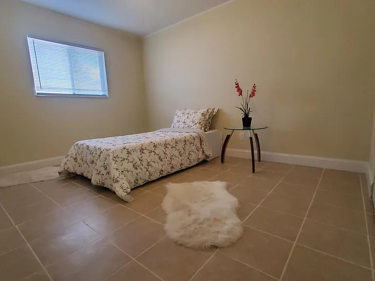 605 Northlake Blvd #7 — Photo 20