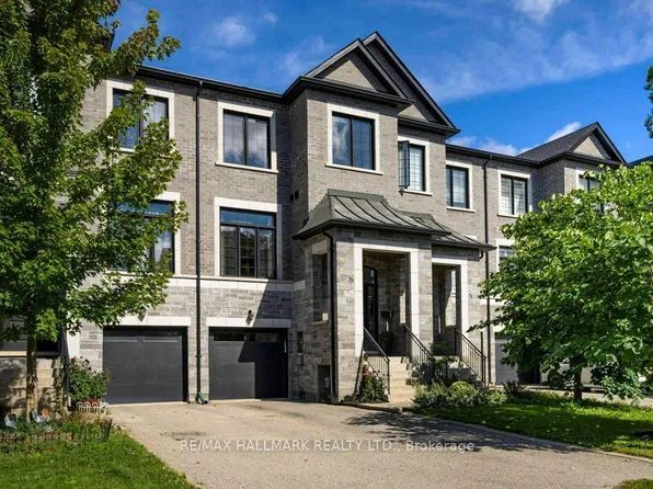 77 Benson Ave, Richmond Hill, ON L4C 4E5