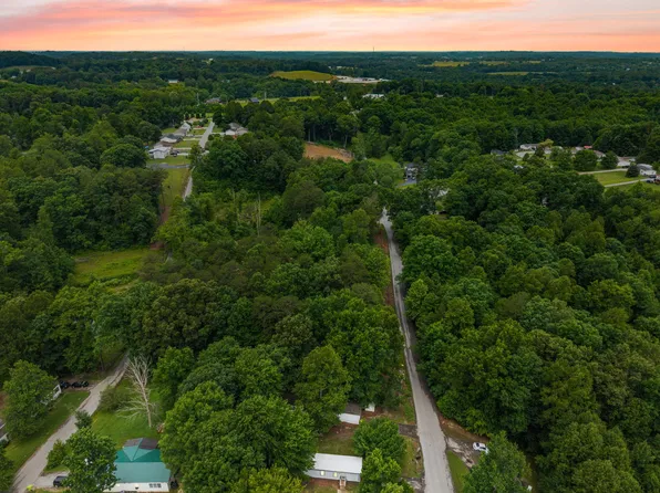 9999 Douglas Blvd, Corbin, KY 40701