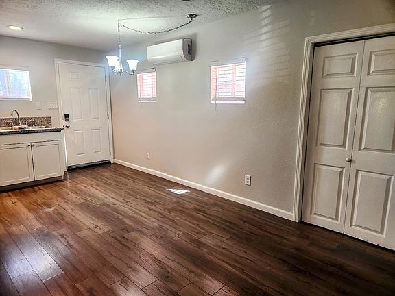4th image of 804 Iron Ave SW #4