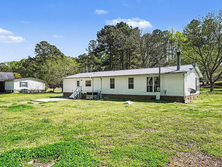 4705 Pearl Rd — Photo 26