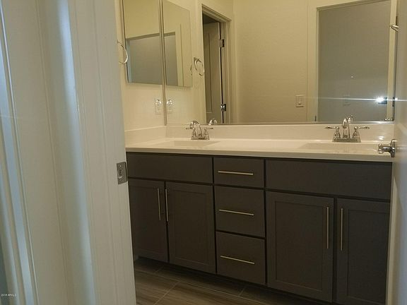 4th image of 22560 E Stonecrest Dr