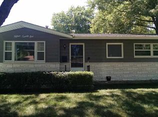 1521 N 13th St, Beatrice, NE 68310