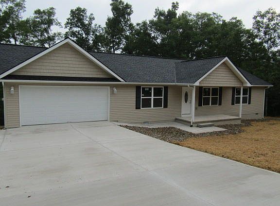 3rd image of 4066 Lone Wolf Cir
