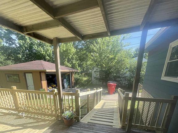 4th image of 38176 S Groesbeck Hwy