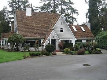 1st image of 17 Forest Glen Ln SW