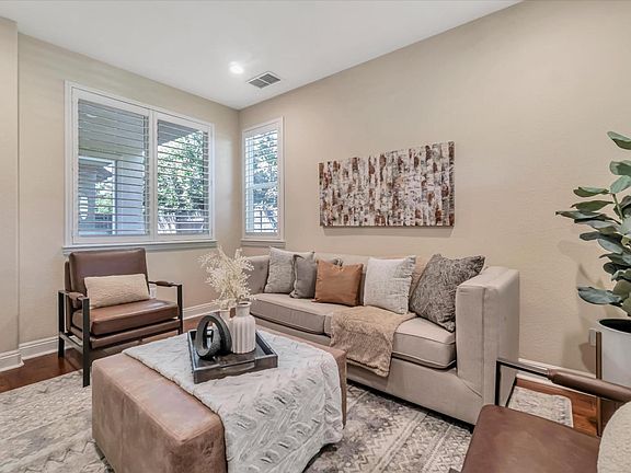5th image of 3634 Rosecrest Cir