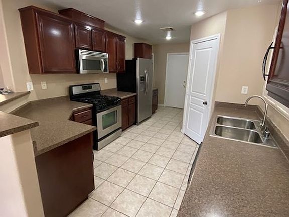 4th image of 6205 Capehart Falls St