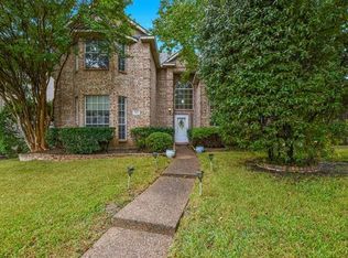 3113 Riverside Dr, Carrollton, TX 75007
