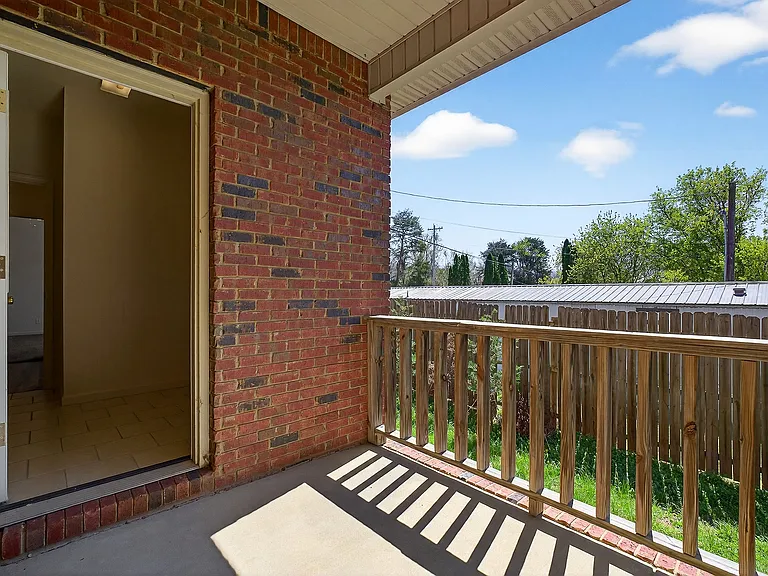 279 Dale Ln #B — Photo 12