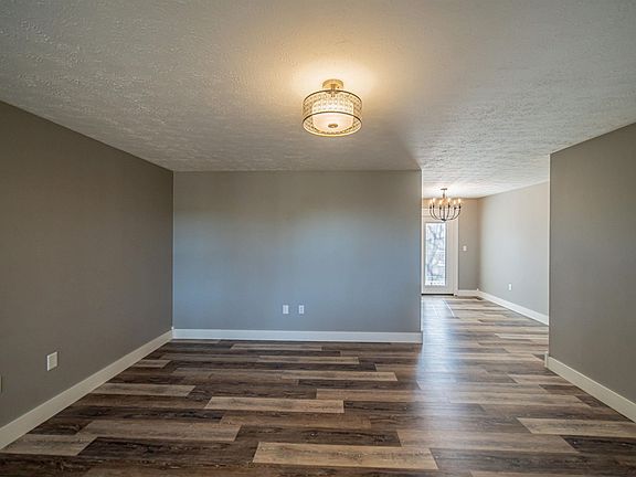 5th image of 870 Lebanon Church Rd