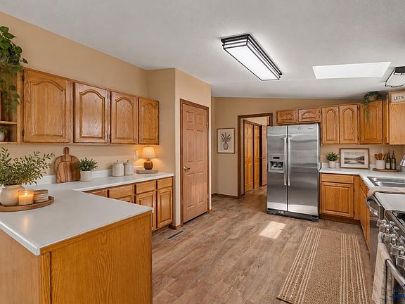 4th image of 15057 Serenity Pl