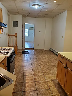 Rented by Compass | media 6
