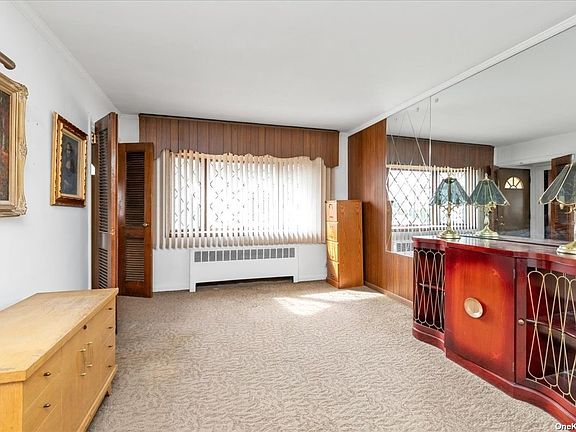 4th image of 120 Jerome Ave