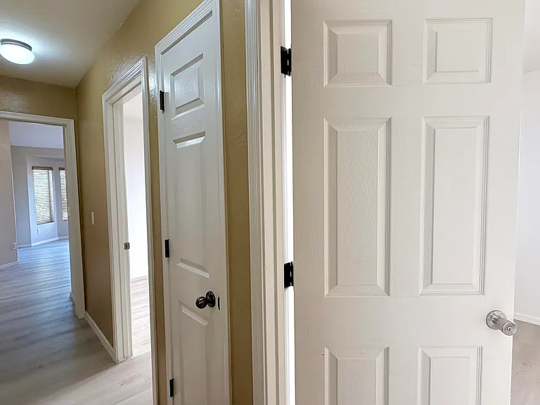 10020 W Wood St — Photo 10